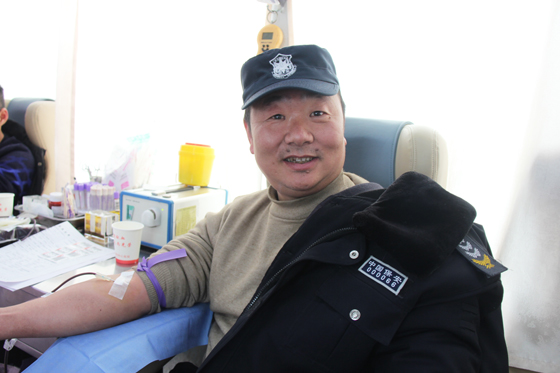 無償獻(xiàn)血 濟(jì)世于民——北醫(yī)大制藥股份有限公司積極開展冬季愛心獻(xiàn)血活動(dòng)