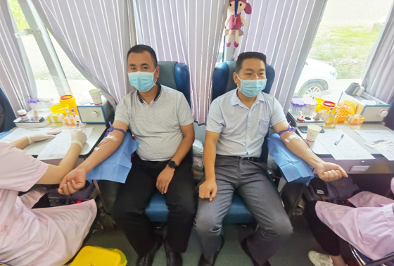 旬陽(yáng)縣紅軍鎮(zhèn)開(kāi)展“學(xué)黨史、辦實(shí)事”愛(ài)心獻(xiàn)血 活動(dòng)